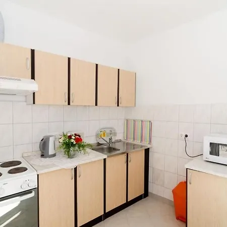 Διαμέρισμα Daniela - Double With Private External Bathroom And Patio Mlini