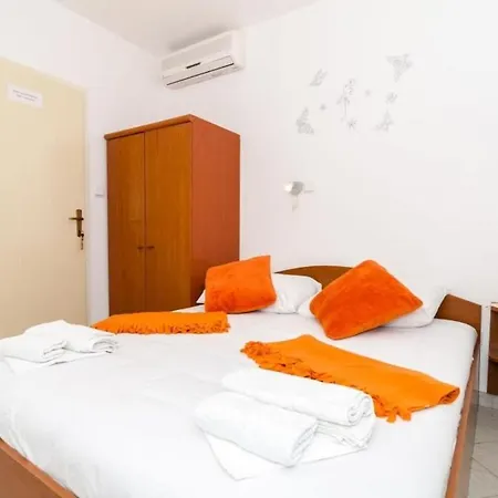 Daniela - Double With Private External Bathroom And Patio *